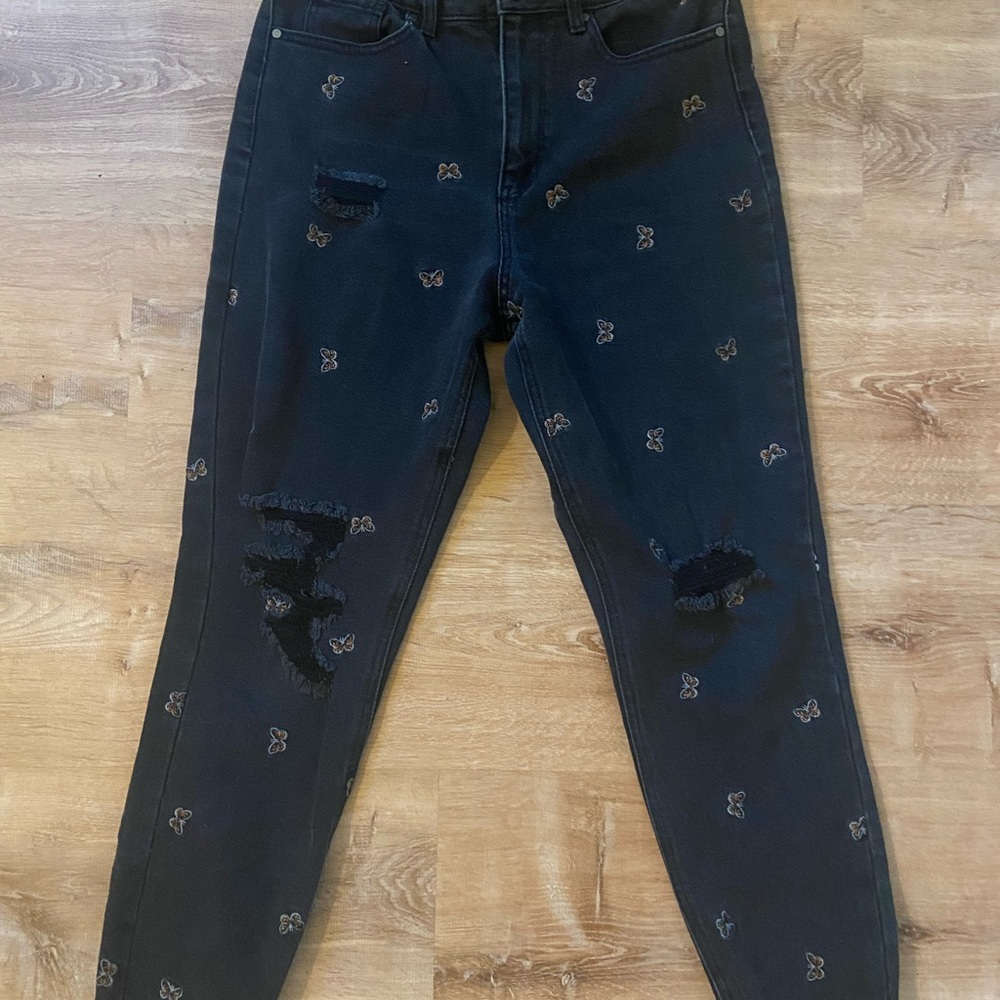 Tinseltown Black Skinny Jeans with Butterfly Embroidery